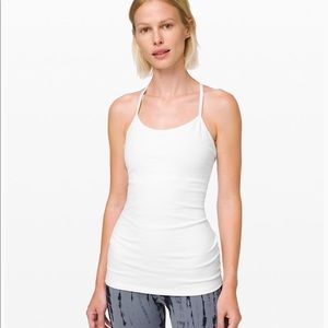 white lulu lemon Power Y Tank 
Luon size 6